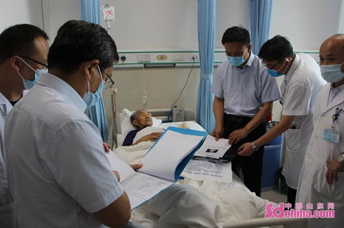 齊魯中醫藥優勢專科骨傷1群牽頭單位專家赴曹縣中醫院開展巡診巡查工作