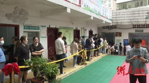 中藥飲片廠附屬醫院做好群眾服務 有序開展疫苗接種工作