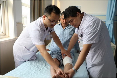 以精準服務讓患者滿意 --記鄭州市骨科醫院“最美醫生”周宇